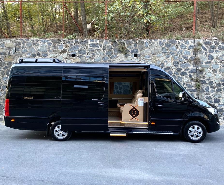 mercedes-sprinter-1